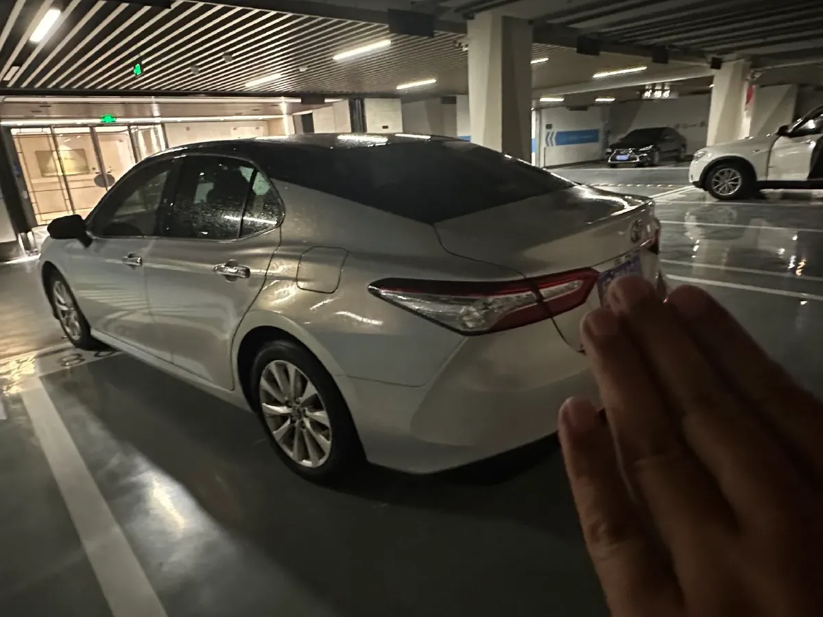 2019 Toyota Camry 2.0L 178HP L4 CVT,autocango,china used car exporter,china ev exporter,chinese used car exporter,chinese used ev exporter
