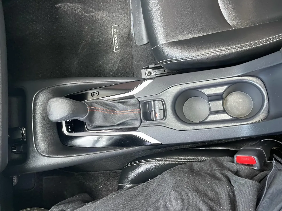 2022 Toyota Corolla 1.2T 116HP L4 CVT,autocango,china used car exporter,china ev exporter,chinese used car exporter,chinese used ev exporter