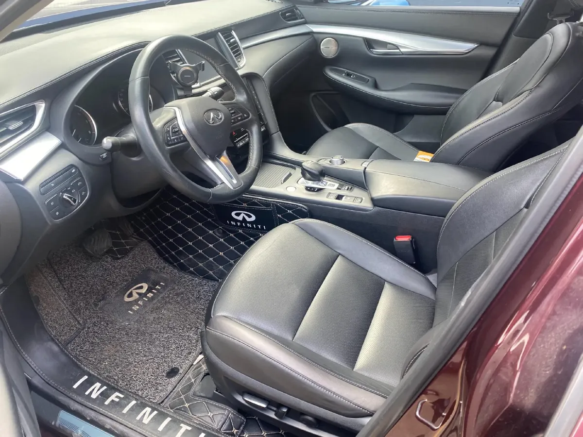 2018 Mitsubishi Pajero 3.0L 174HP V6 5AT,autocango,china used car exporter,china ev exporter,chinese used car exporter,chinese used ev exporter