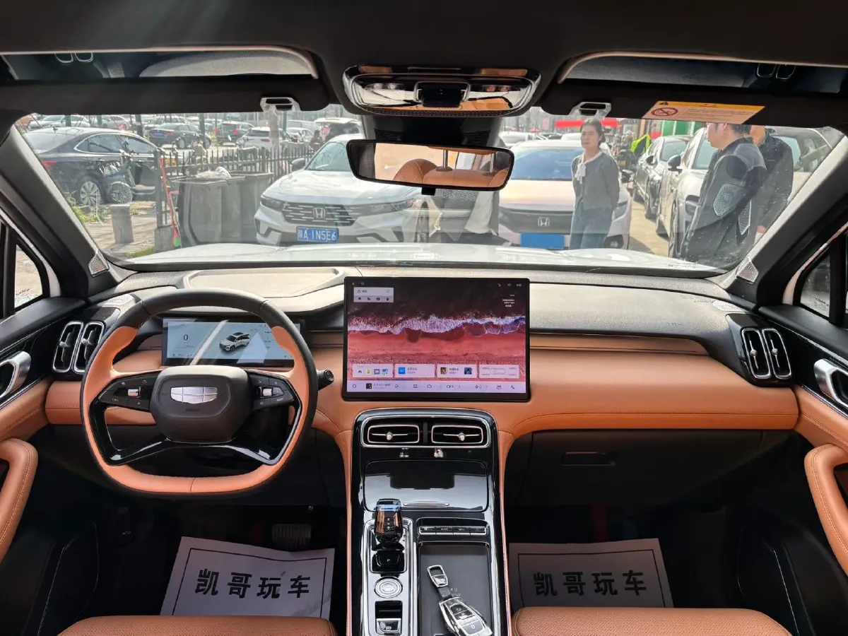 2025 Geely StarRay 1.5T 181HP L4 7DCT,autocango,china used car exporter,china ev exporter,chinese used car exporter,chinese used ev exporter