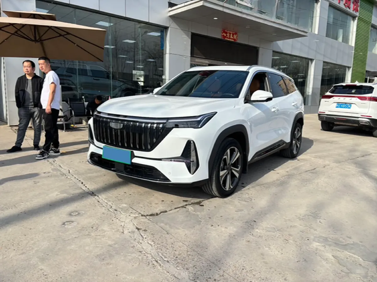 2025 Geely StarRay 1.5T 181HP L4 7DCT,autocango,china used car exporter,china ev exporter,chinese used car exporter,chinese used ev exporter