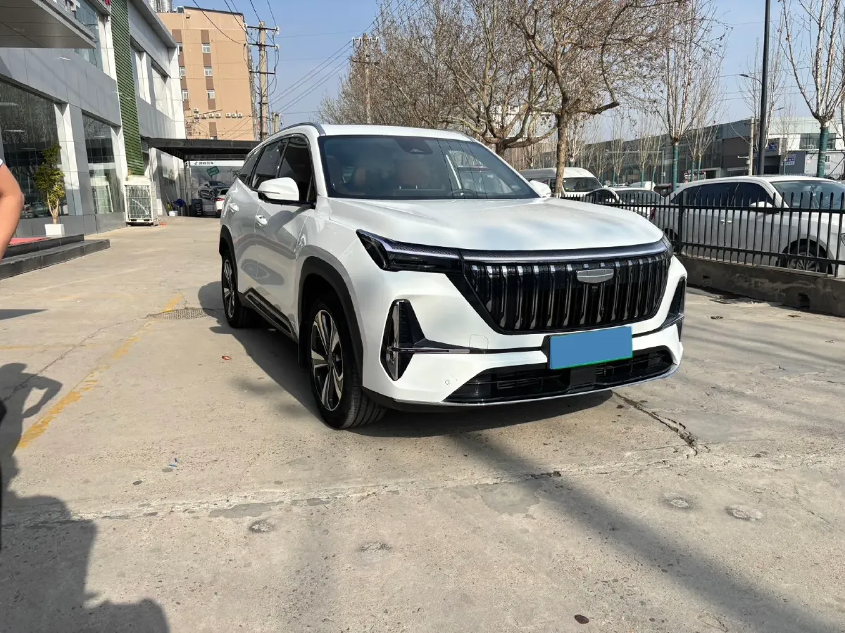 2025 Geely StarRay 1.5T 181HP L4 7DCT,autocango,china used car exporter,china ev exporter,chinese used car exporter,chinese used ev exporter