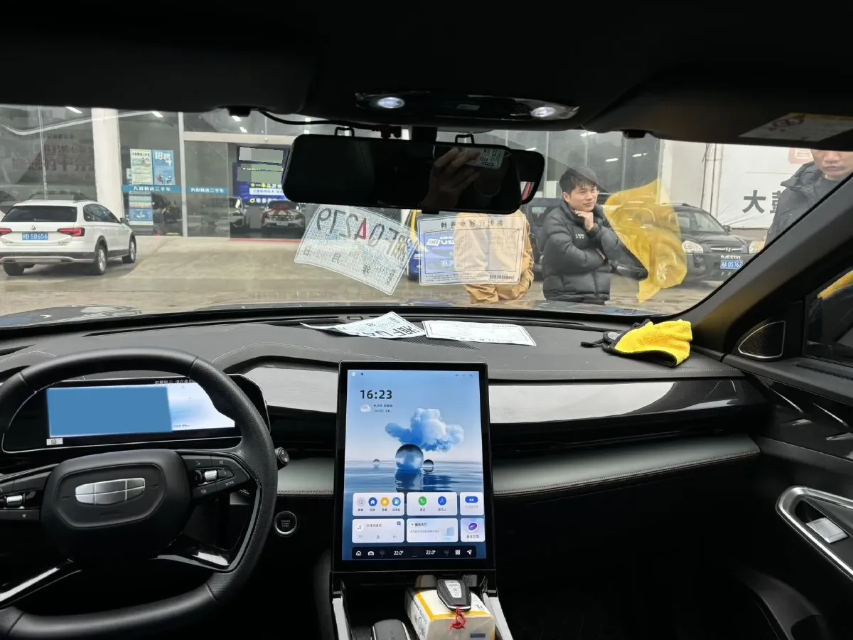 2024 Geely Azkarra 1.5T 181HP L4 7DCT,autocango,china used car exporter,china ev exporter,chinese used car exporter,chinese used ev exporter