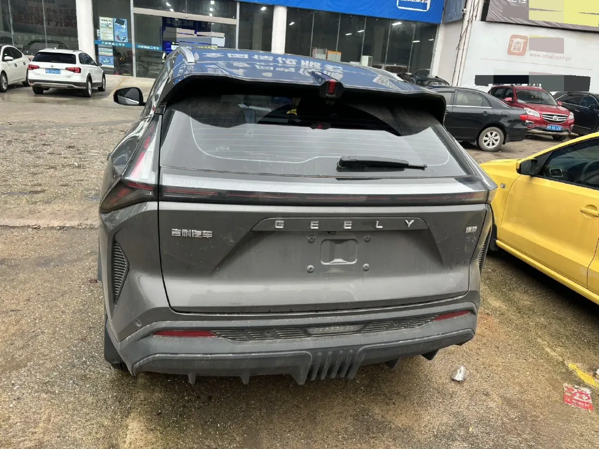 2024 Geely Azkarra 1.5T 181HP L4 7DCT,autocango,china used car exporter,china ev exporter,chinese used car exporter,chinese used ev exporter