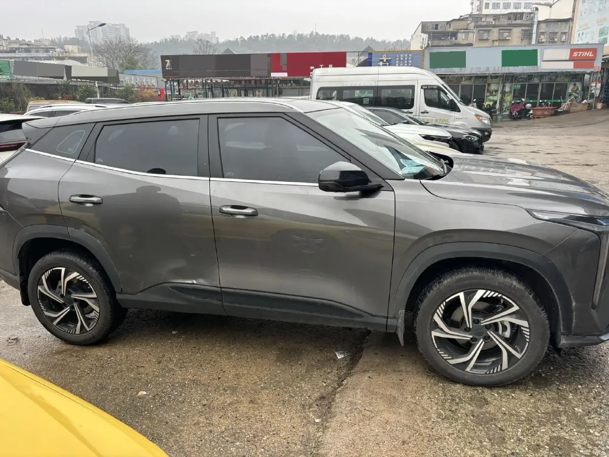 2024 Geely Azkarra 1.5T 181HP L4 7DCT,autocango,china used car exporter,china ev exporter,chinese used car exporter,chinese used ev exporter