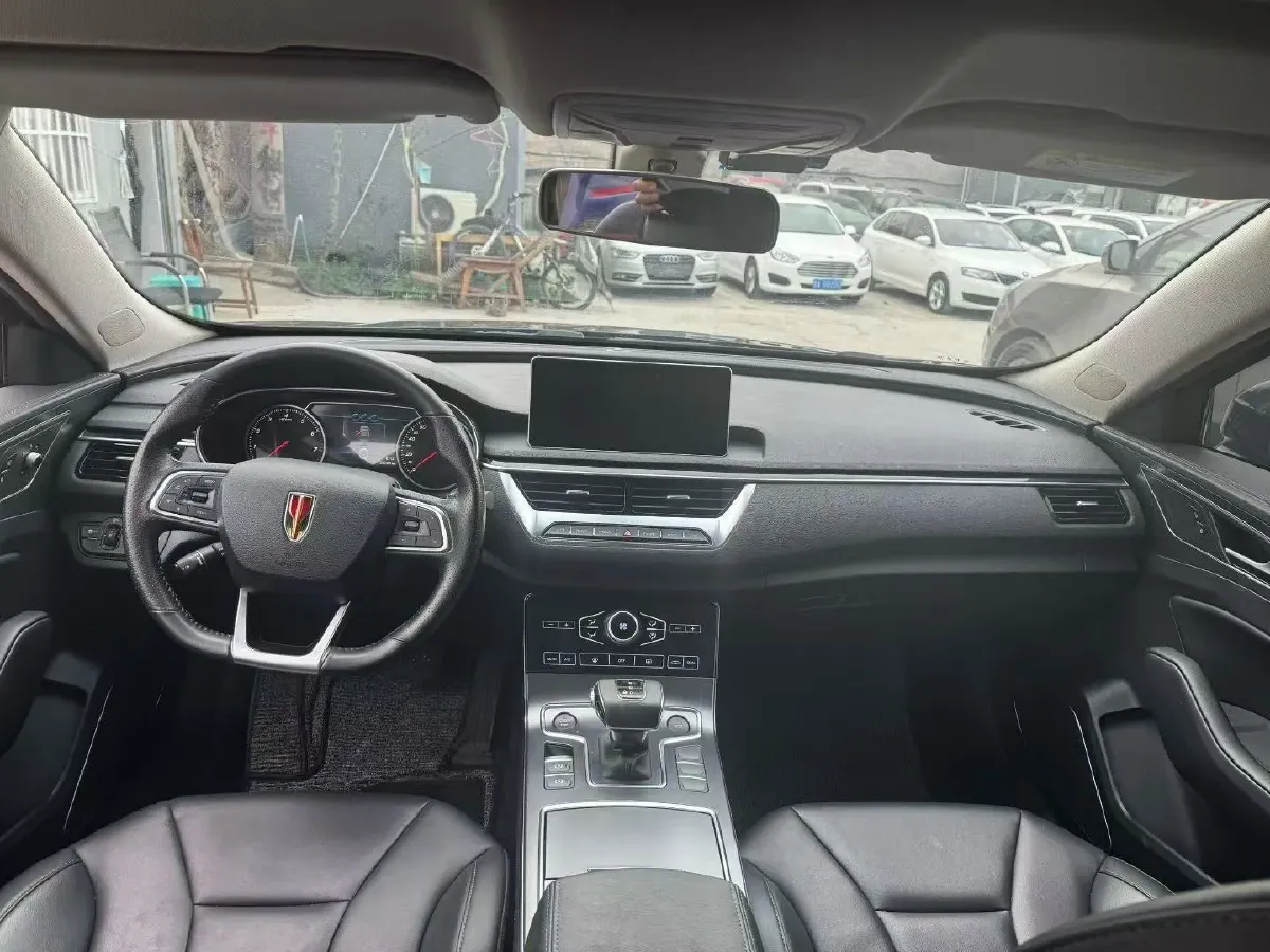 2020 HongQi H5 1.5T 169HP L4 7DCT,autocango,china used car exporter,china ev exporter,chinese used car exporter,chinese used ev exporter