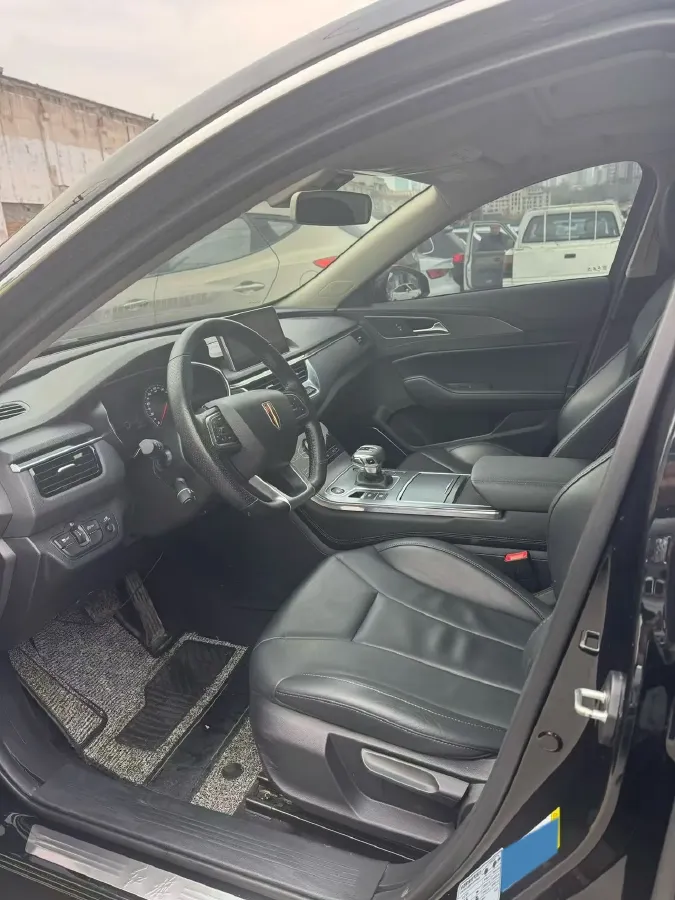 2020 HongQi H5 1.5T 169HP L4 7DCT,autocango,china used car exporter,china ev exporter,chinese used car exporter,chinese used ev exporter