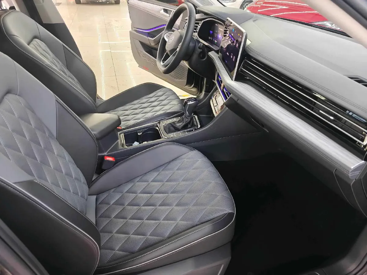 2023 Volkswagen Sagitar 1.2T 116HP L4 7DCT,autocango,china used car exporter,china ev exporter,chinese used car exporter,chinese used ev exporter