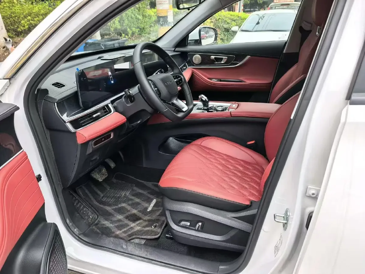 2023 Chery Tiggo 7 Plus 1.5T 156HP L4 CVT,autocango,china used car exporter,china ev exporter,chinese used car exporter,chinese used ev exporter