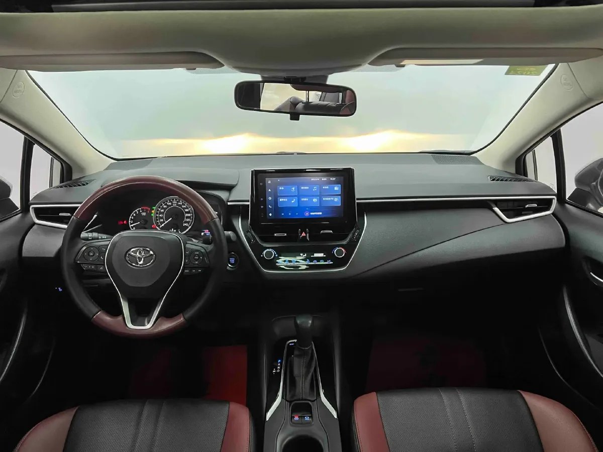 2022 Toyota Corolla 1.2T 116HP L4 CVT,autocango,china used car exporter,china ev exporter,chinese used car exporter,chinese used ev exporter