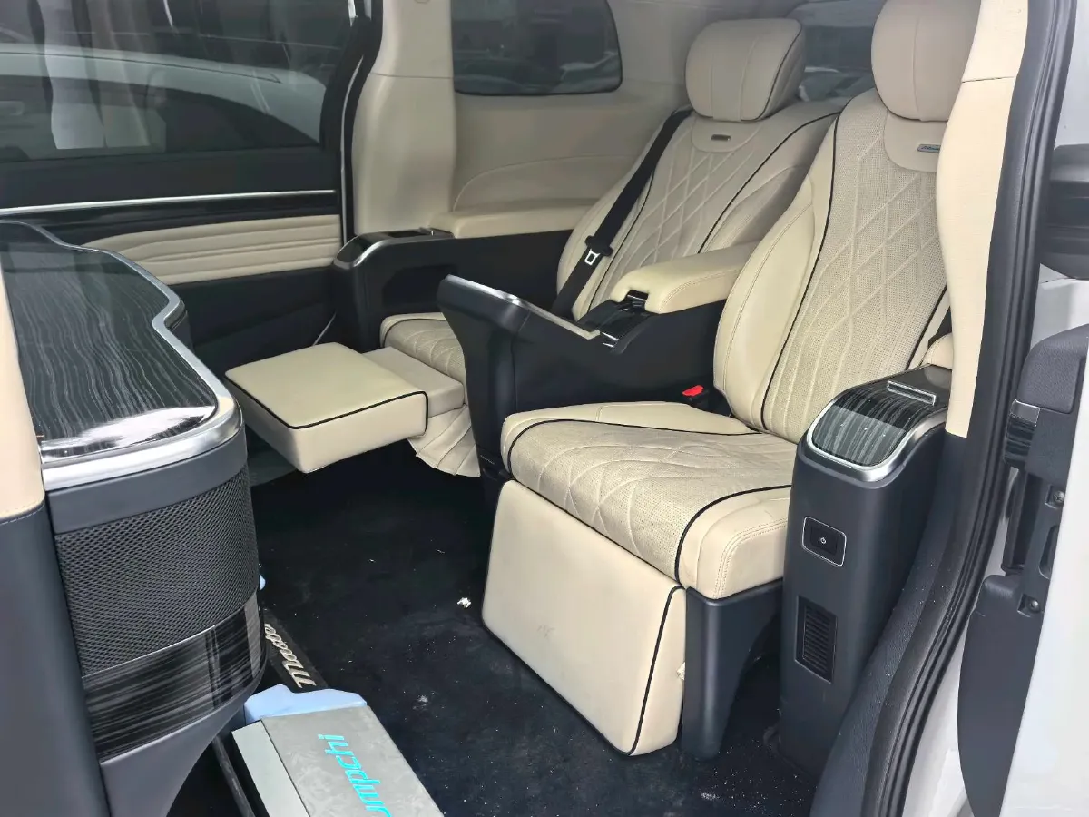 2021 GAC Trumpchi M8 2.0T 252HP L4 8AT,autocango,china used car exporter,china ev exporter,chinese used car exporter,chinese used ev exporter