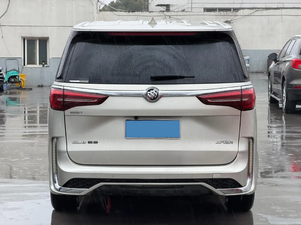 2021 Buick GL8 2.0T 237HP L4 9AT,autocango,china used car exporter,china ev exporter,chinese used car exporter,chinese used ev exporter