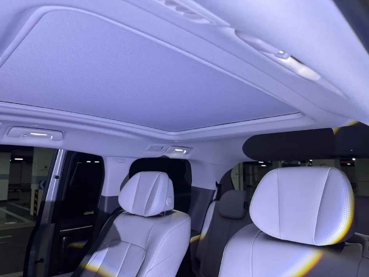 2025 Buick GL8 2.0T 237HP L4 9AT,autocango,china used car exporter,china ev exporter,chinese used car exporter,chinese used ev exporter