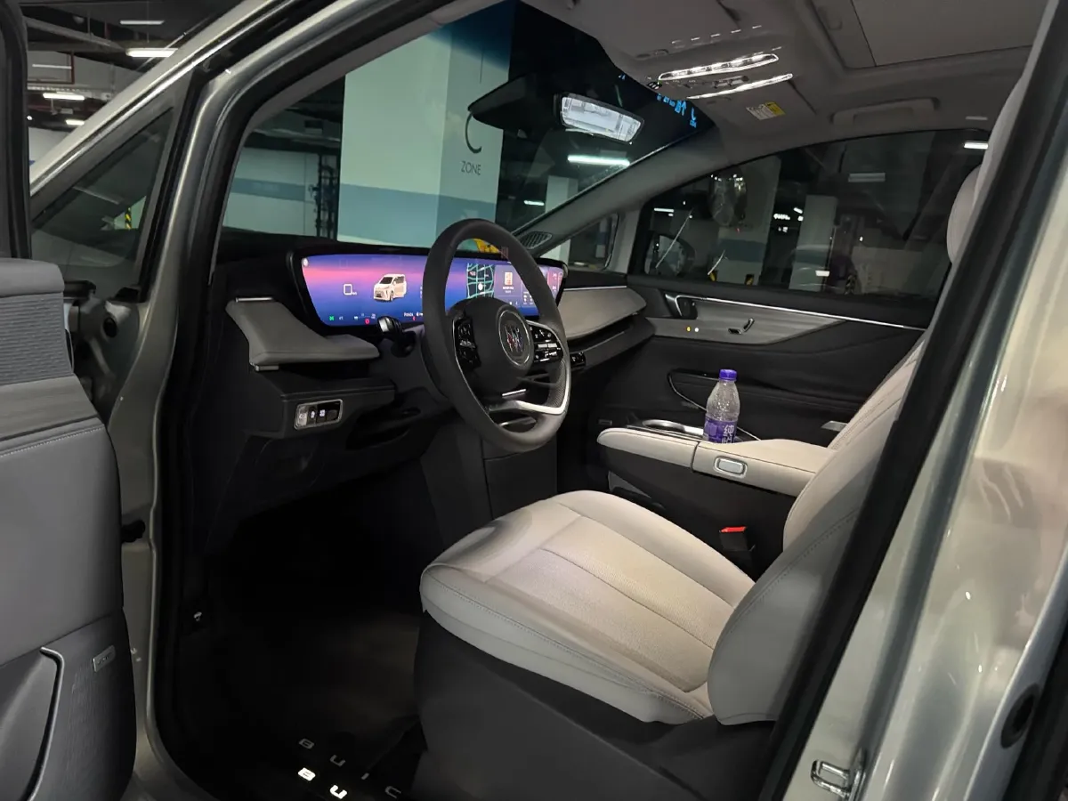 2025 Buick GL8 2.0T 237HP L4 9AT,autocango,china used car exporter,china ev exporter,chinese used car exporter,chinese used ev exporter