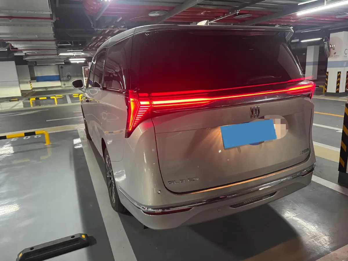 2025 Buick GL8 2.0T 237HP L4 9AT,autocango,china used car exporter,china ev exporter,chinese used car exporter,chinese used ev exporter