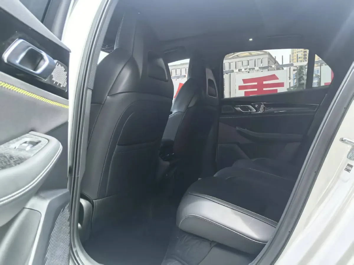 2025 LYNK&CO 03 1.5T 181HP L4 7DCT,autocango,china used car exporter,china ev exporter,chinese used car exporter,chinese used ev exporter