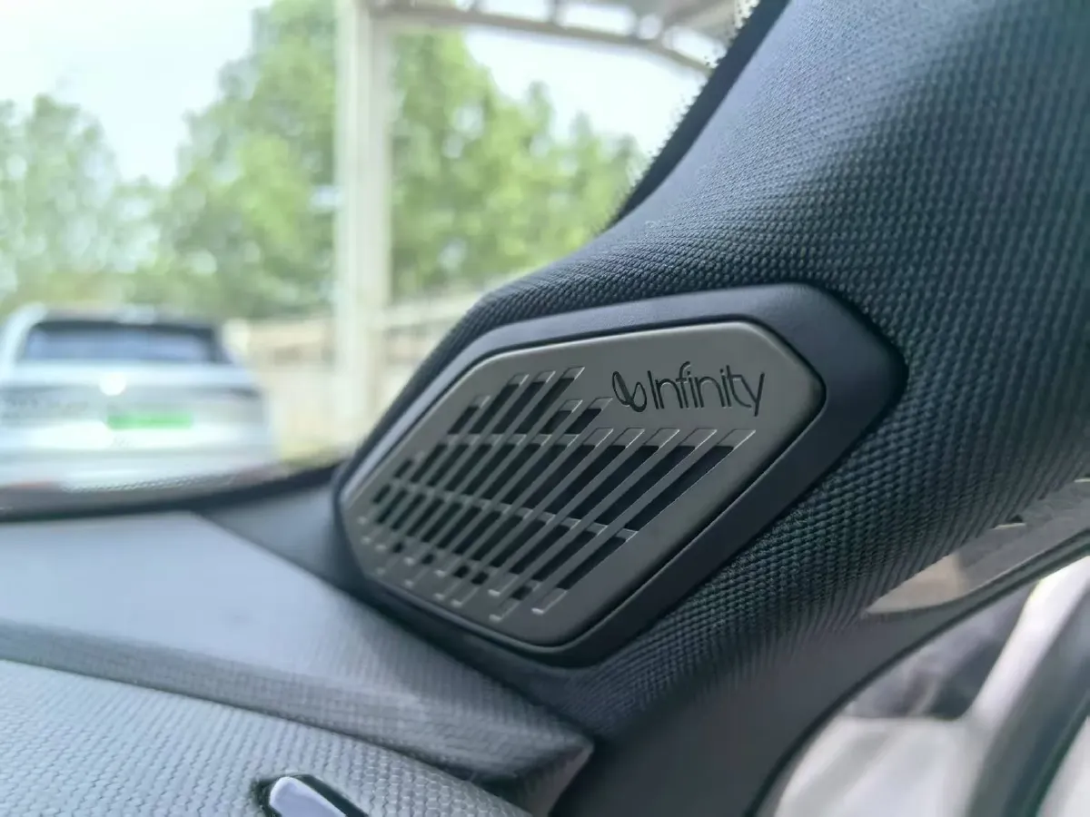 2025 LYNK&CO 03 1.5T 181HP L4 7DCT,autocango,china used car exporter,china ev exporter,chinese used car exporter,chinese used ev exporter