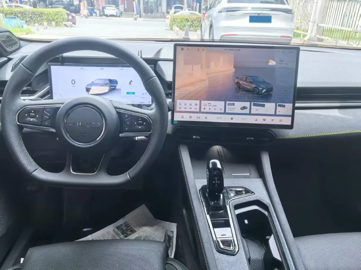 2025 LYNK&CO 03 1.5T 181HP L4 7DCT,autocango,china used car exporter,china ev exporter,chinese used car exporter,chinese used ev exporter