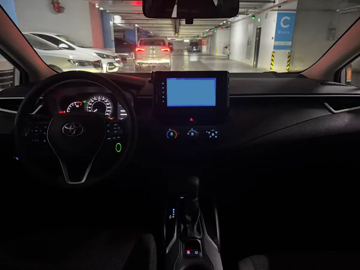 2021 Toyota Corolla 1.2T 116HP L4 CVT,autocango,china used car exporter,china ev exporter,chinese used car exporter,chinese used ev exporter