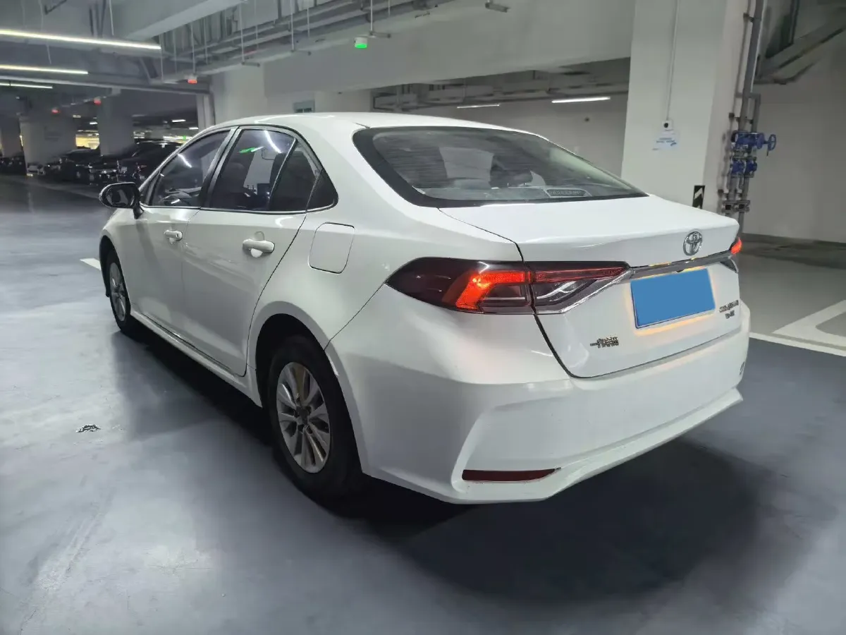 2021 Toyota Corolla 1.2T 116HP L4 CVT,autocango,china used car exporter,china ev exporter,chinese used car exporter,chinese used ev exporter
