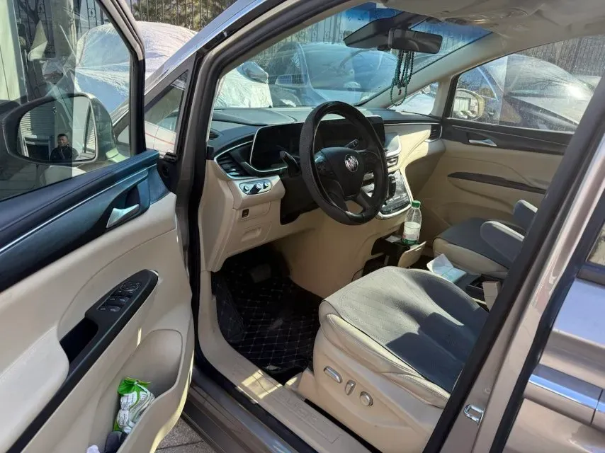 2023 Buick GL8 2.0T 237HP L4 9AT,autocango,china used car exporter,china ev exporter,chinese used car exporter,chinese used ev exporter