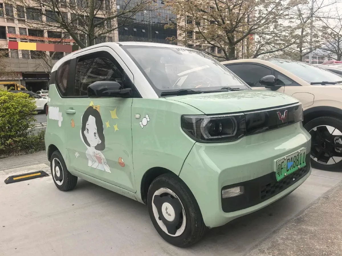 2021 WuLing HongGuang MINI EV BEV 13.9KWH,autocango,china used car exporter,china ev exporter,chinese used car exporter,chinese used ev exporter