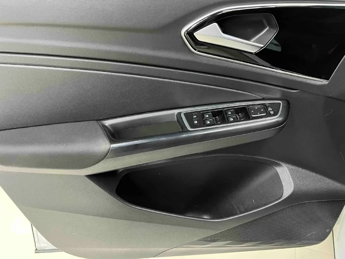 2021 Jetta VS7 1.4T 150HP L4 6AT,autocango,china used car exporter,china ev exporter,chinese used car exporter,chinese used ev exporter