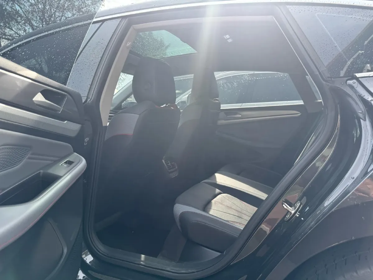 2024 Volkswagen Lamando 1.4T 150HP L4 7DCT,autocango,china used car exporter,china ev exporter,chinese used car exporter,chinese used ev exporter