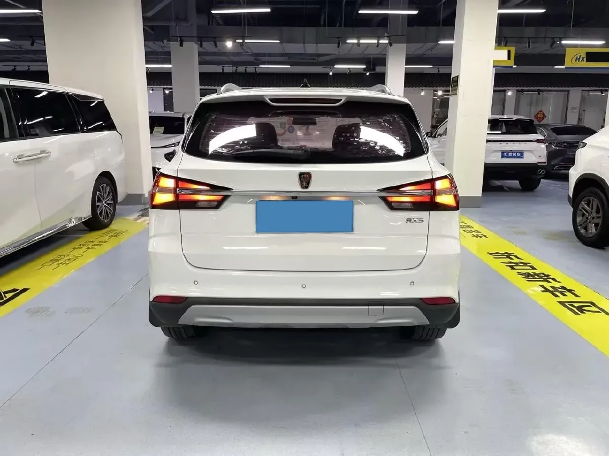 2020 Roewe RX3 1.6L 125HP L4 5MT,autocango,china used car exporter,china ev exporter,chinese used car exporter,chinese used ev exporter