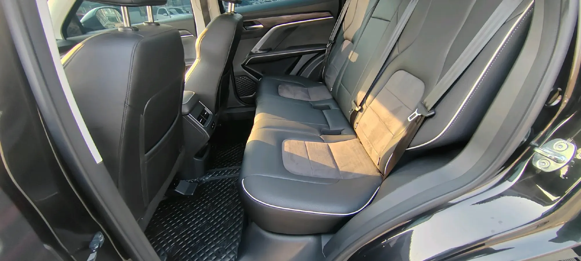 2021 Haval H6 1.5T 150HP L4 7DCT,autocango,china used car exporter,china ev exporter,chinese used car exporter,chinese used ev exporter