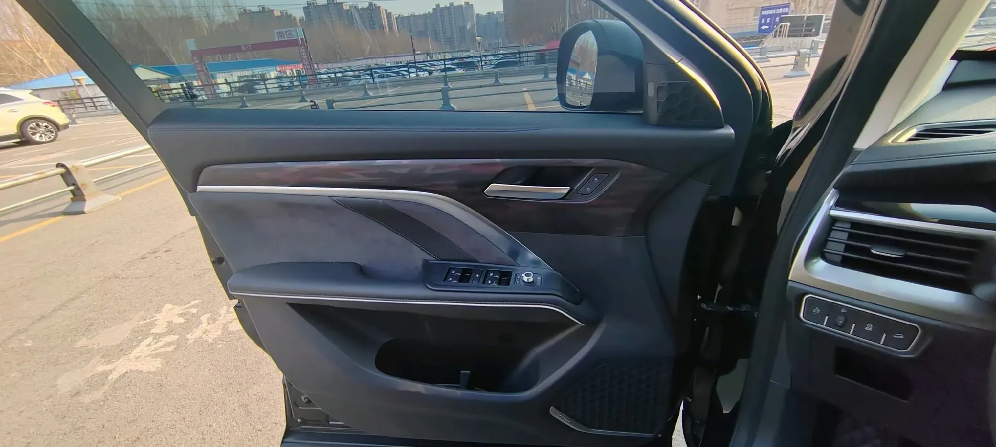 2021 Haval H6 1.5T 150HP L4 7DCT,autocango,china used car exporter,china ev exporter,chinese used car exporter,chinese used ev exporter