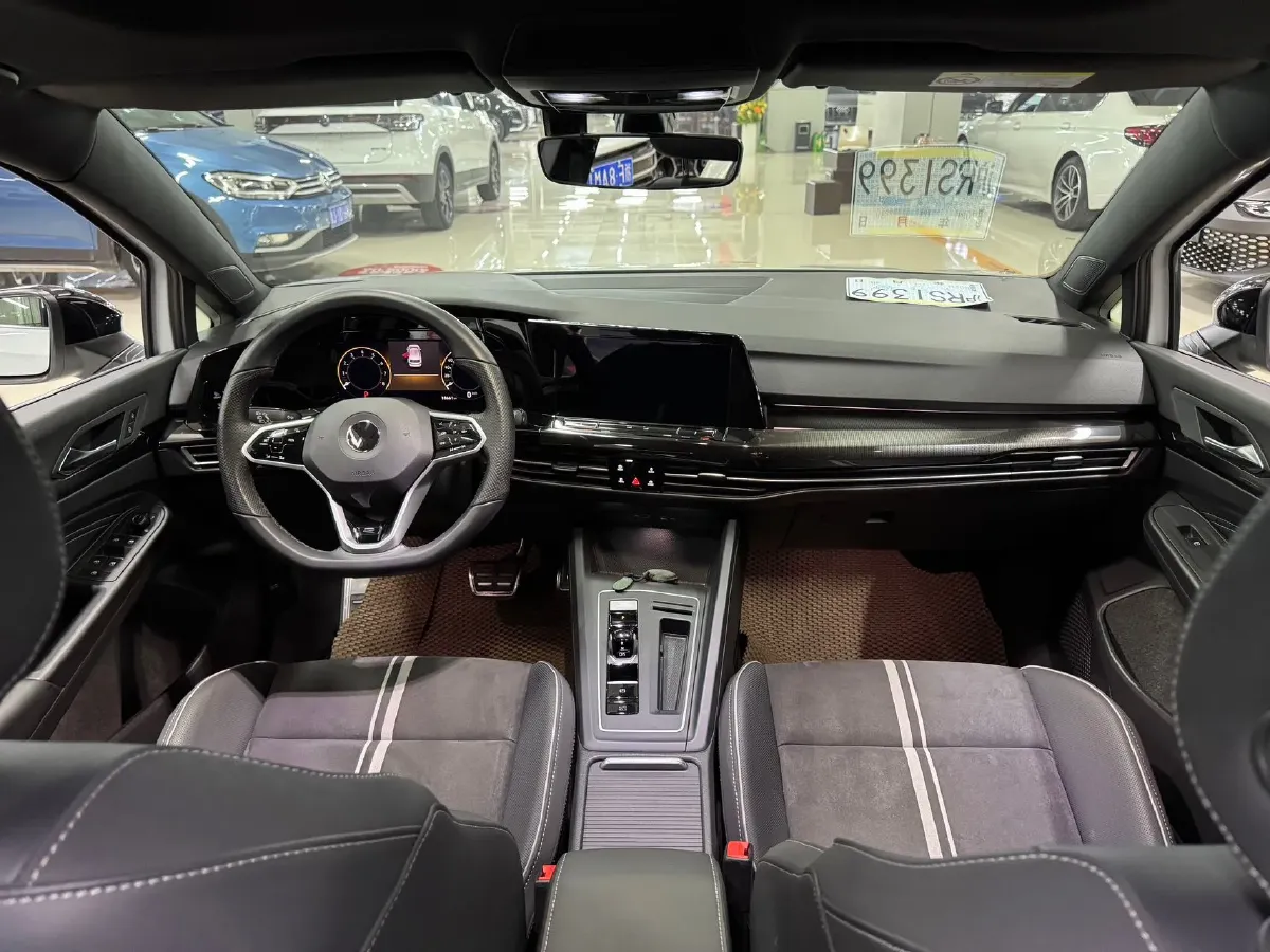 2023 Volkswagen Golf 1.4T 150HP L4 7DCT,autocango,china used car exporter,china ev exporter,chinese used car exporter,chinese used ev exporter