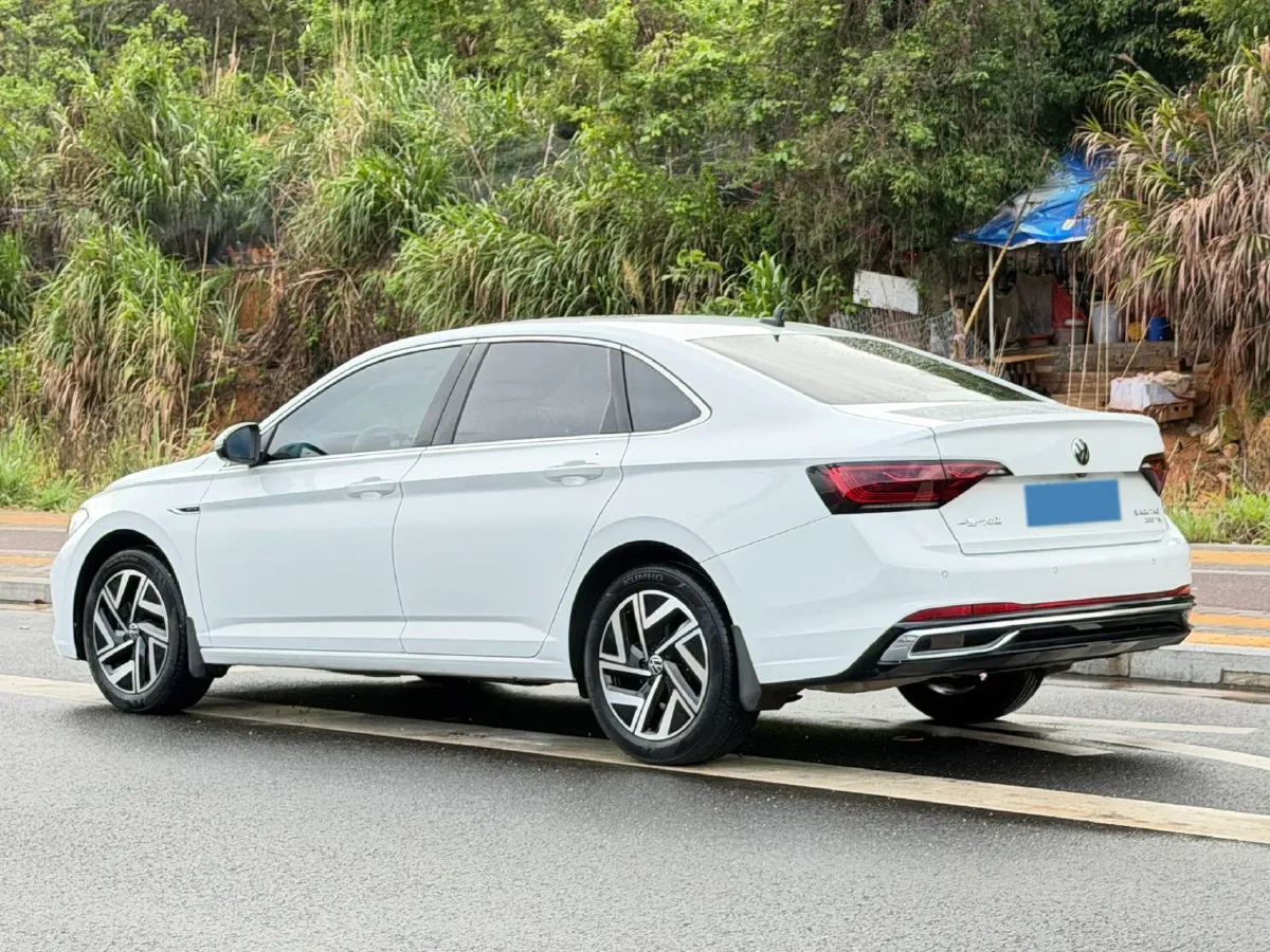 2023 Volkswagen Sagitar 1.2T 116HP L4 7DCT,autocango,china used car exporter,china ev exporter,chinese used car exporter,chinese used ev exporter