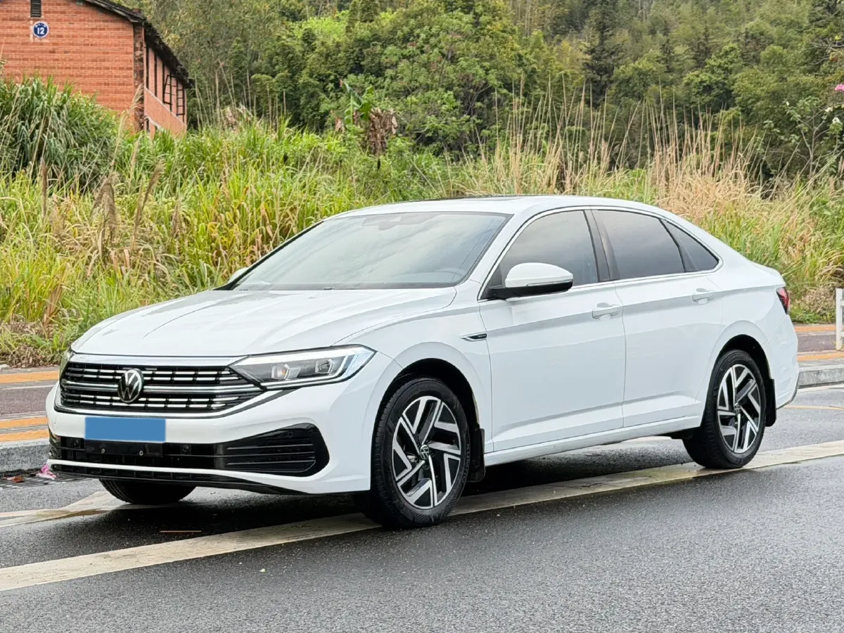 2023 Volkswagen Sagitar 1.2T 116HP L4 7DCT,autocango,china used car exporter,china ev exporter,chinese used car exporter,chinese used ev exporter