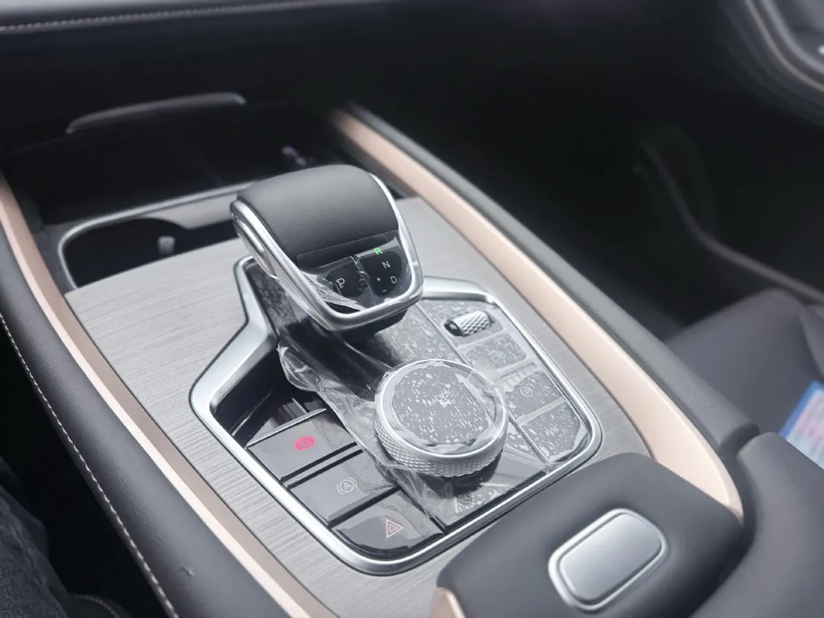 2025 Chery Tiggo 5x 1.5T 156HP L4 CVT,autocango,china used car exporter,china ev exporter,chinese used car exporter,chinese used ev exporter