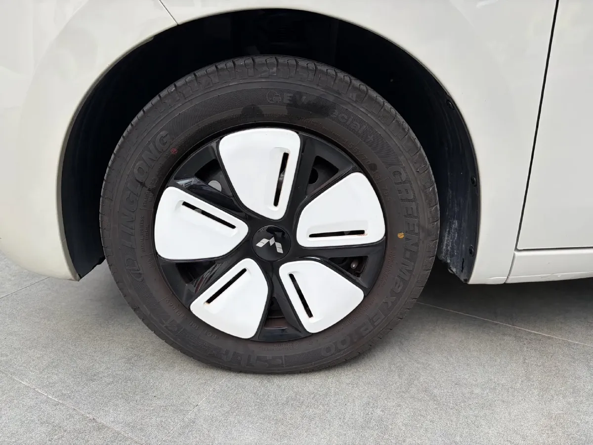 2025 WuLing HongGuang MINI EV BEV 16.2KWH,autocango,china used car exporter,china ev exporter,chinese used car exporter,chinese used ev exporter