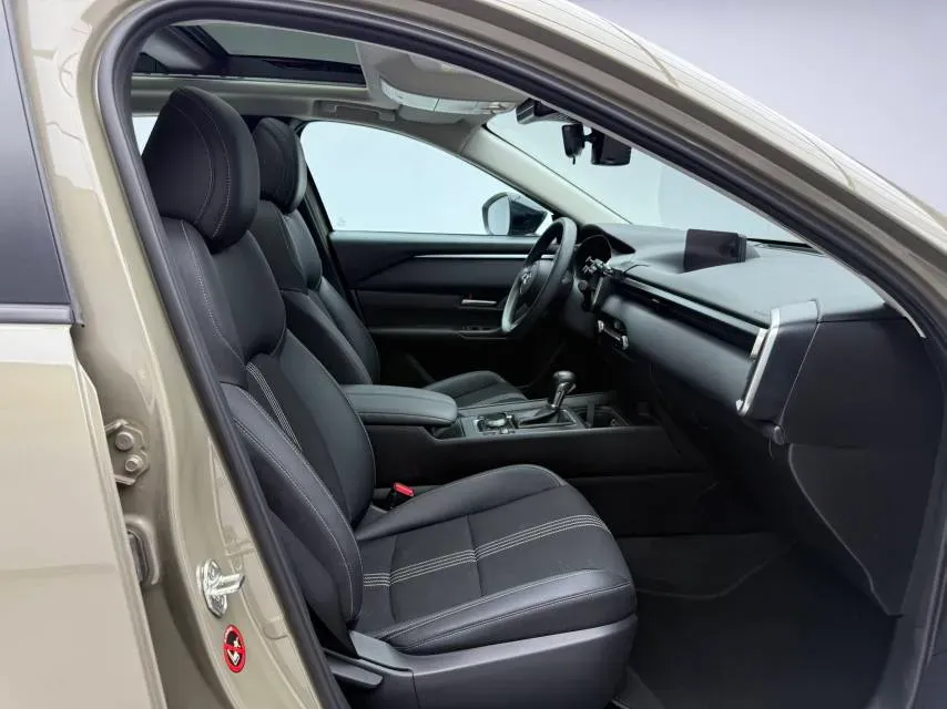 2023 Mazda CX-50 2.0L 155HP L4 6AT,autocango,china used car exporter,china ev exporter,chinese used car exporter,chinese used ev exporter