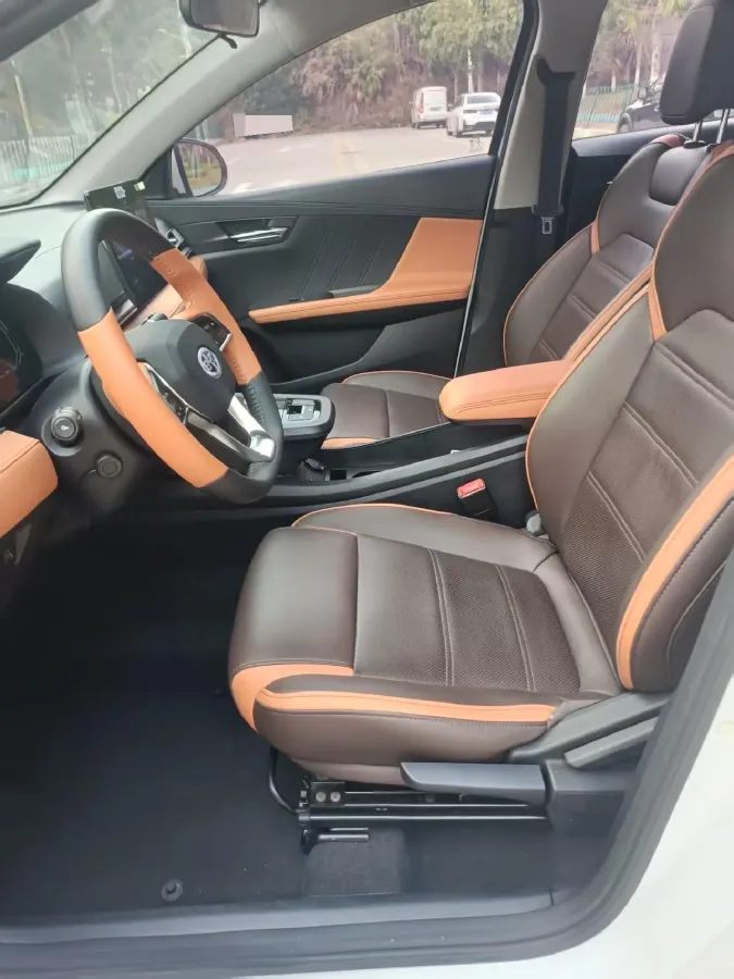 2021 MG Pilot 1.5T 173HP L4 7DCT,autocango,china used car exporter,china ev exporter,chinese used car exporter,chinese used ev exporter