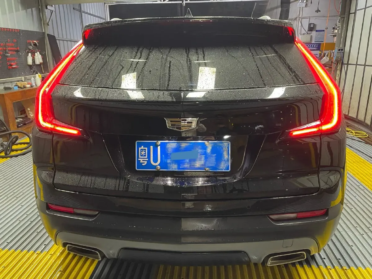 2021 Cadillac XT4 2.0T 237HP L4 9AT,autocango,china used car exporter,china ev exporter,chinese used car exporter,chinese used ev exporter