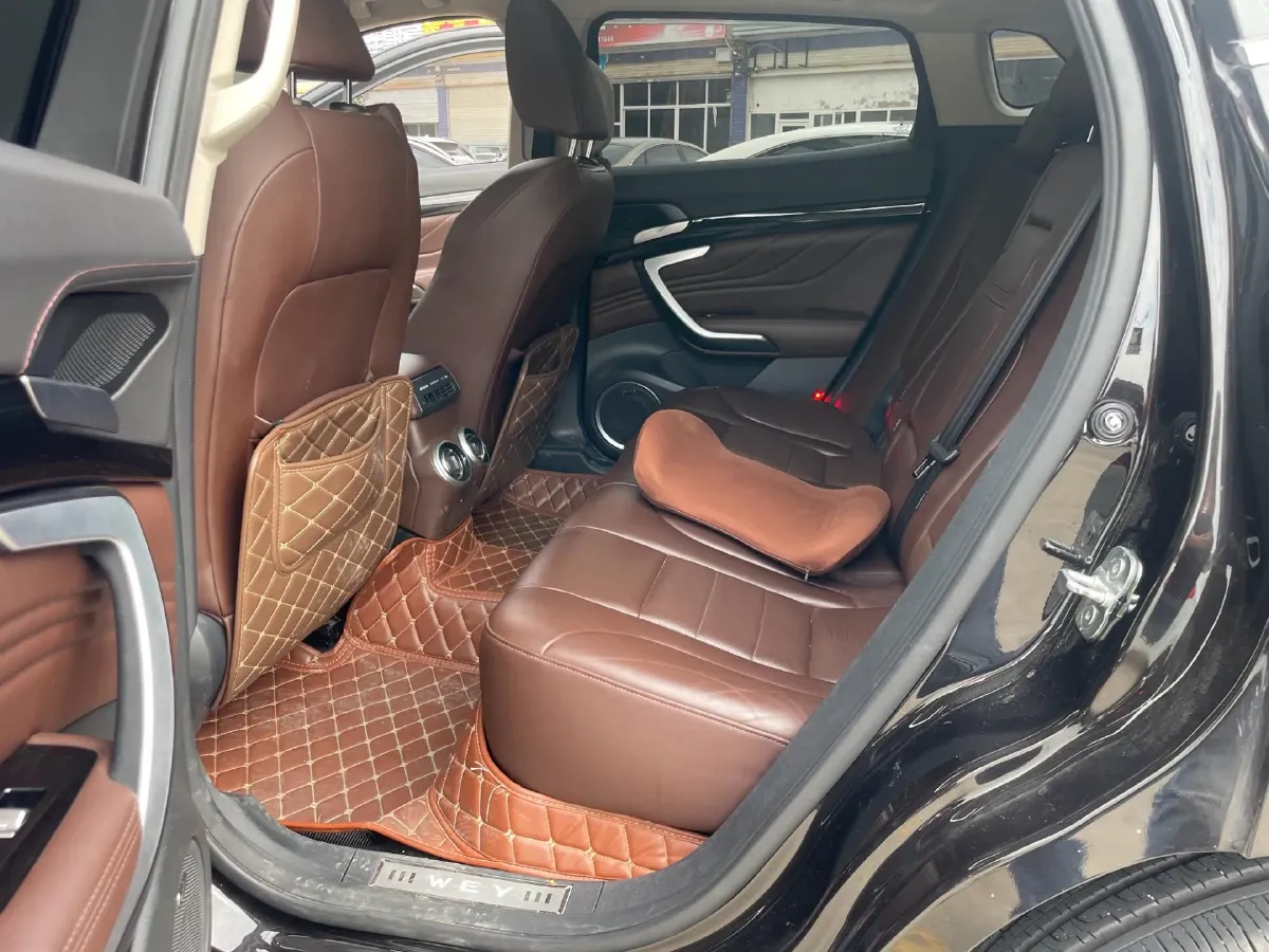 2017 WEY VV7 2.0T 234HP L4 7DCT,autocango,china used car exporter,china ev exporter,chinese used car exporter,chinese used ev exporter