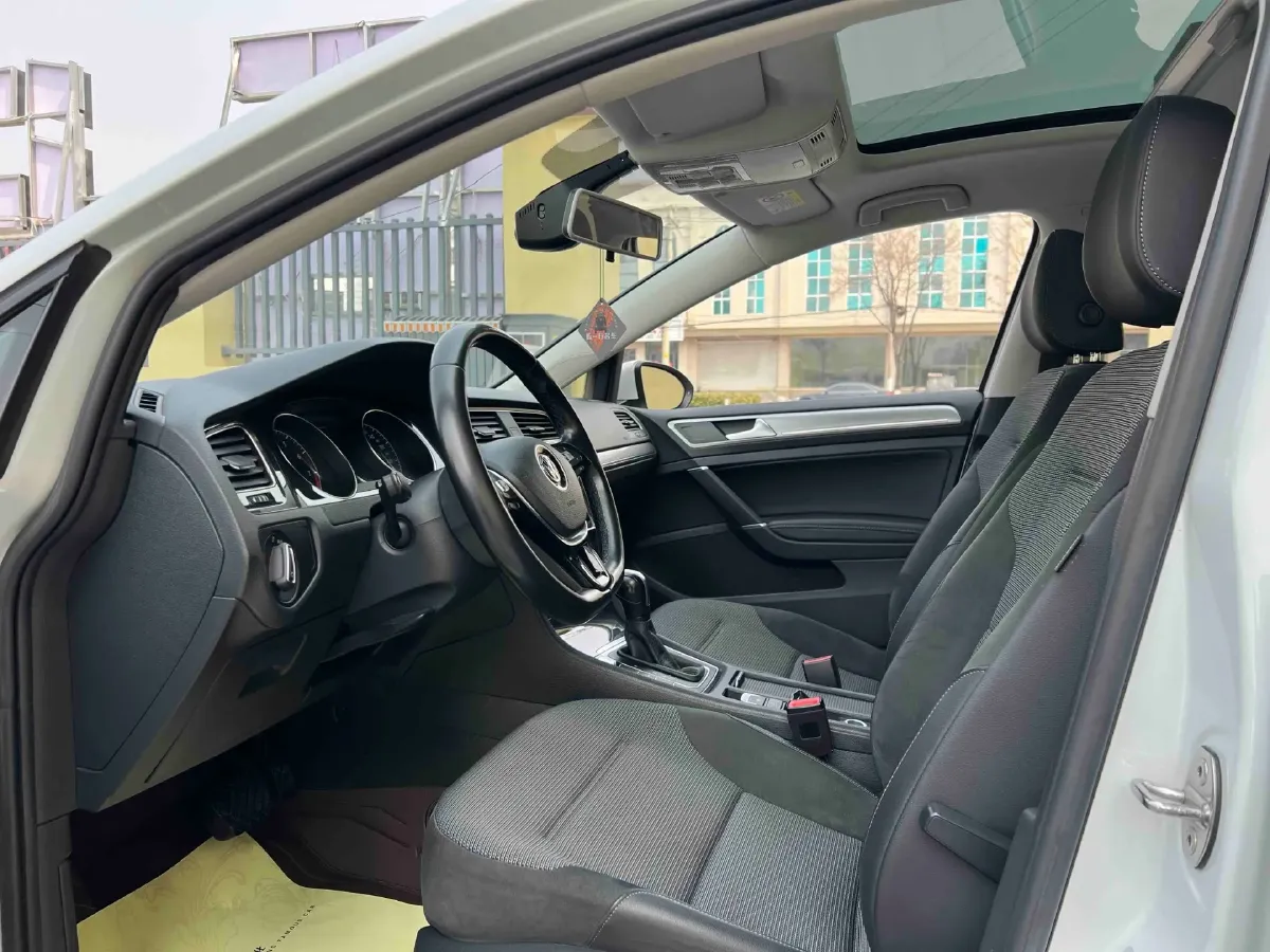 2020 Volkswagen Golf 1.4T 150HP L4 7DCT,autocango,china used car exporter,china ev exporter,chinese used car exporter,chinese used ev exporter