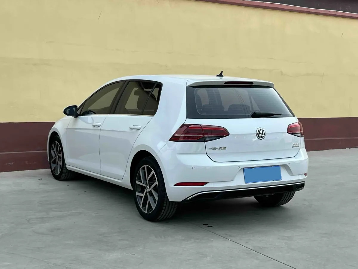 2020 Volkswagen Golf 1.4T 150HP L4 7DCT,autocango,china used car exporter,china ev exporter,chinese used car exporter,chinese used ev exporter