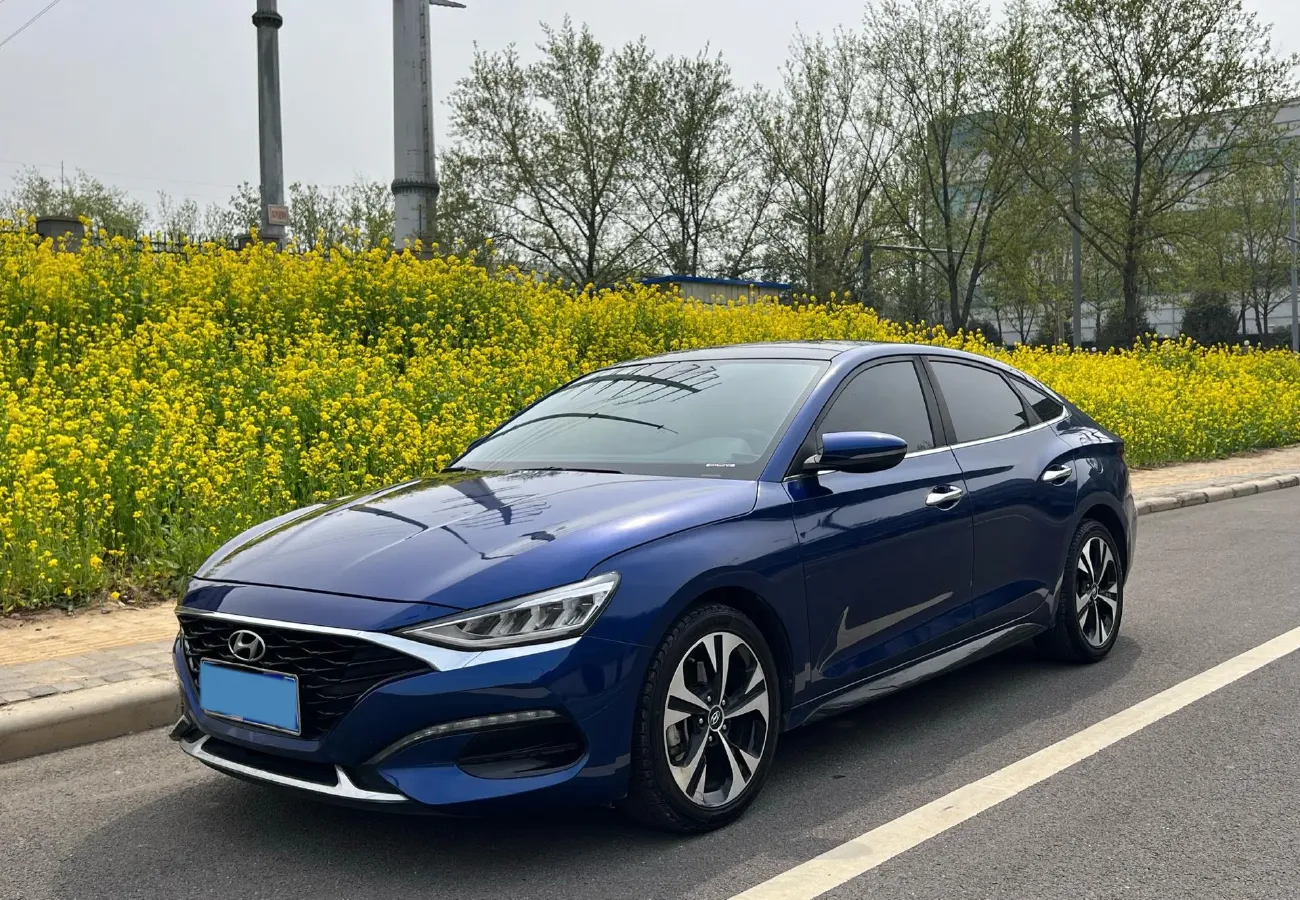 2019 Hyundai La Festa 1.6T 190HP L4 7DCT,autocango,china used car exporter,china ev exporter,chinese used car exporter,chinese used ev exporter