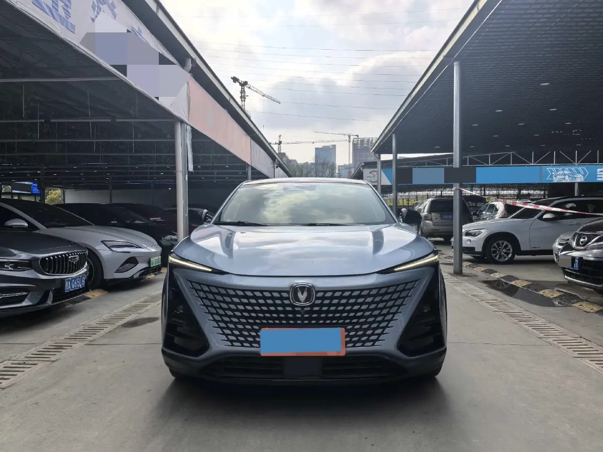 2022 ChangAn UNI-T 2.0T 233HP L4 8AT,autocango,china used car exporter,china ev exporter,chinese used car exporter,chinese used ev exporter