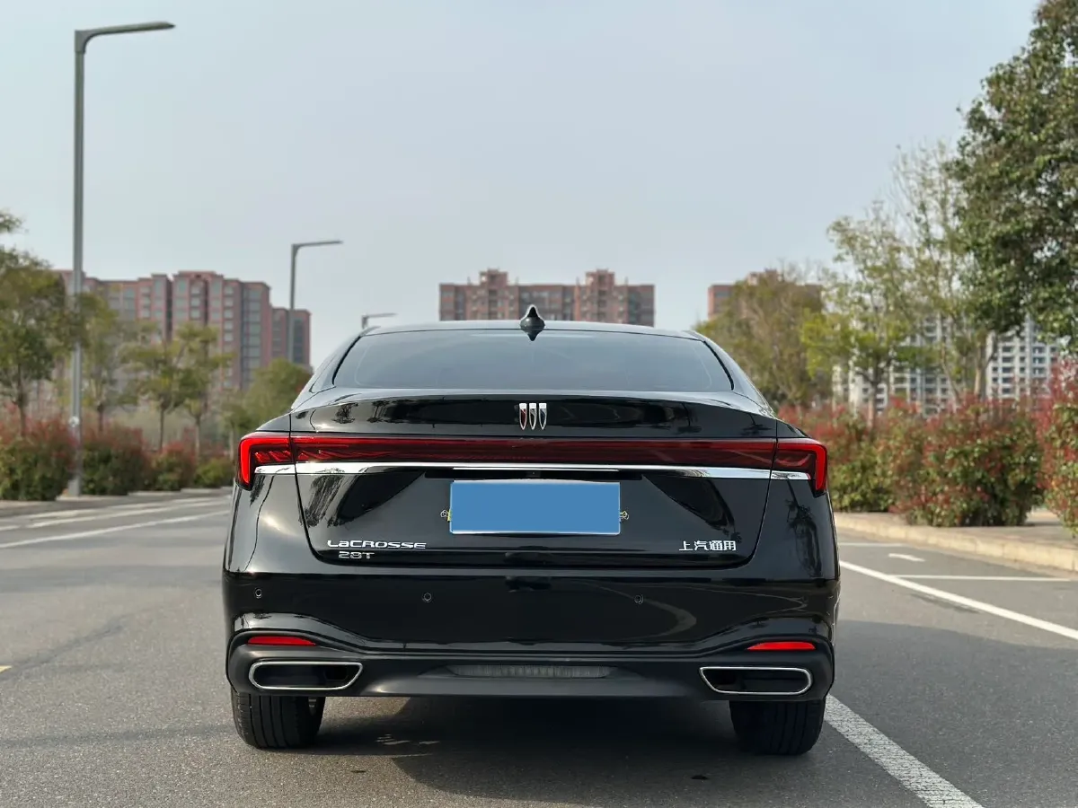 2025 Buick Larcosse 2.0T 237HP L4 9AT,autocango,china used car exporter,china ev exporter,chinese used car exporter,chinese used ev exporter