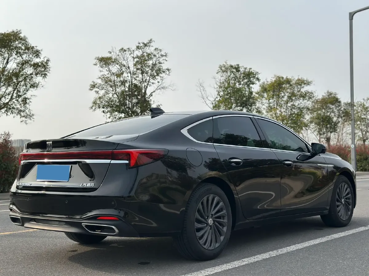 2025 Buick Larcosse 2.0T 237HP L4 9AT,autocango,china used car exporter,china ev exporter,chinese used car exporter,chinese used ev exporter