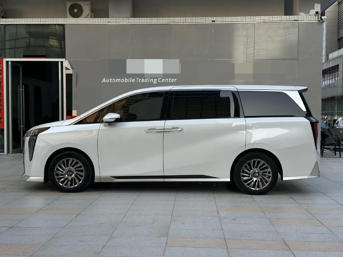 2023 GAC Trumpchi M8 2.0T 252HP L4 8AT,autocango,china used car exporter,china ev exporter,chinese used car exporter,chinese used ev exporter