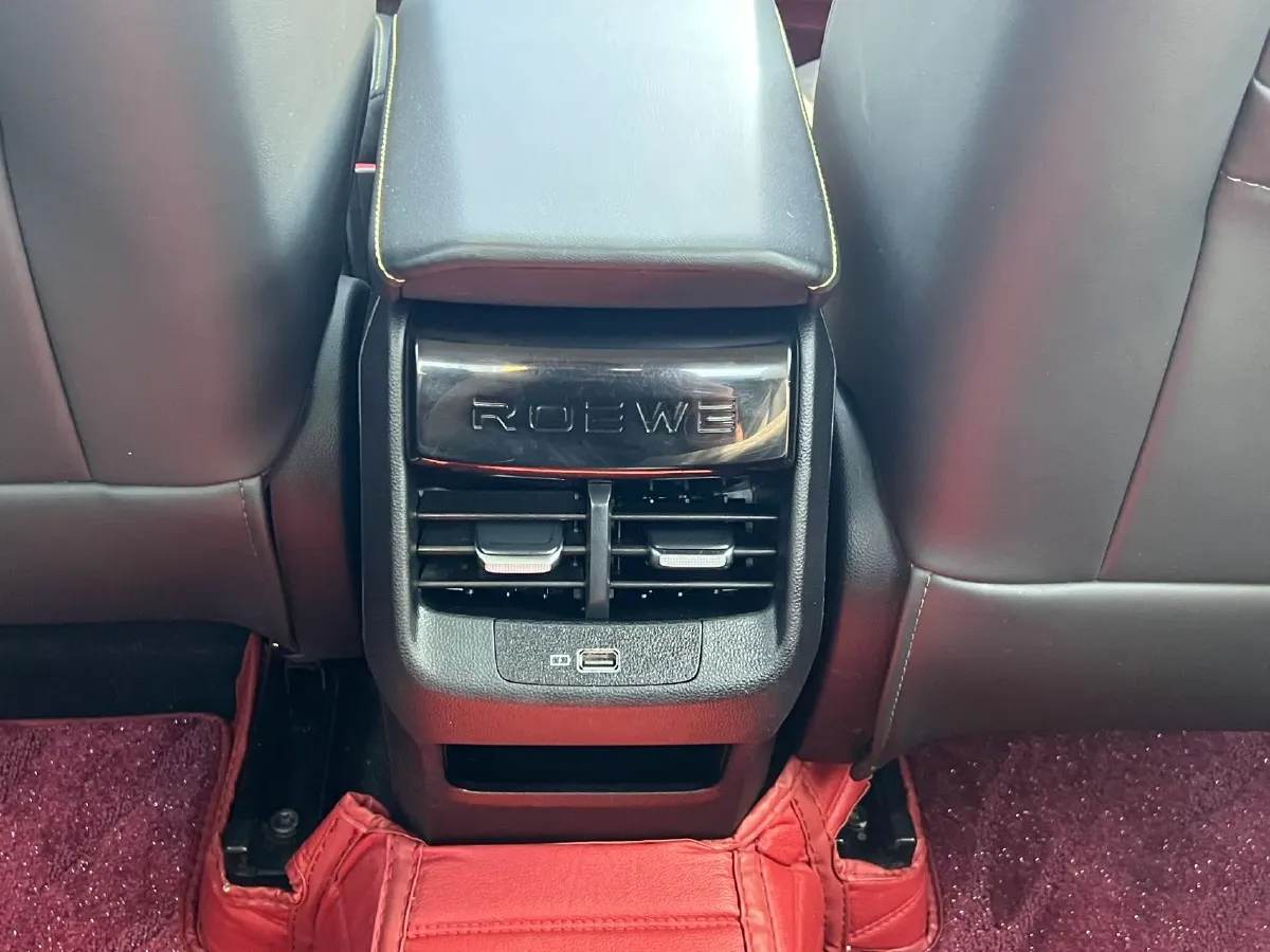 2021 Roewe i5 1.5L 120HP L4 CVT,autocango,china used car exporter,china ev exporter,chinese used car exporter,chinese used ev exporter