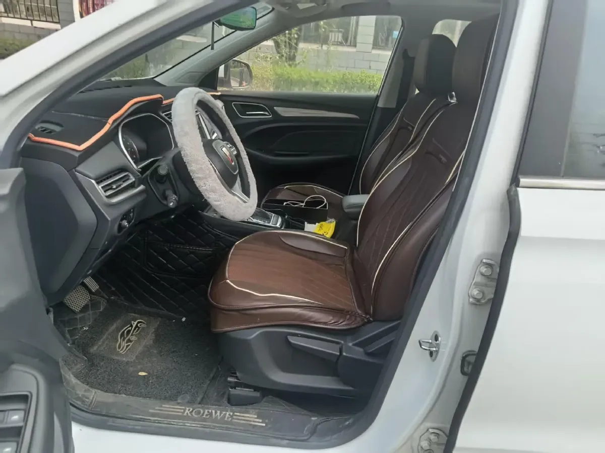 2020 Roewe RX3 1.6L 125HP L4 CVT,autocango,china used car exporter,china ev exporter,chinese used car exporter,chinese used ev exporter