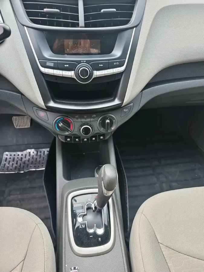 2018 Chery Tiggo 3 1.6L 126HP L4 5MT,autocango,china used car exporter,china ev exporter,chinese used car exporter,chinese used ev exporter